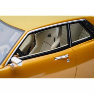 TOYOTA CELICA (RA24) RESTOMOD PEARL ORANGE 2015 OttO mobile 1:18 Resinemodell (Türen, Motorhaube... nicht zu öffnen!)